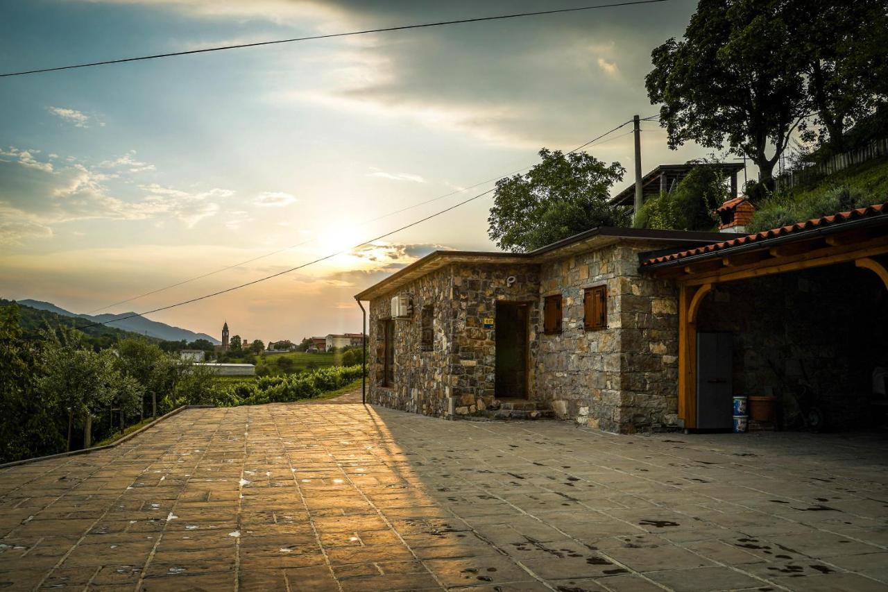 Holiday Home Gamajama Dobravlje Buitenkant foto